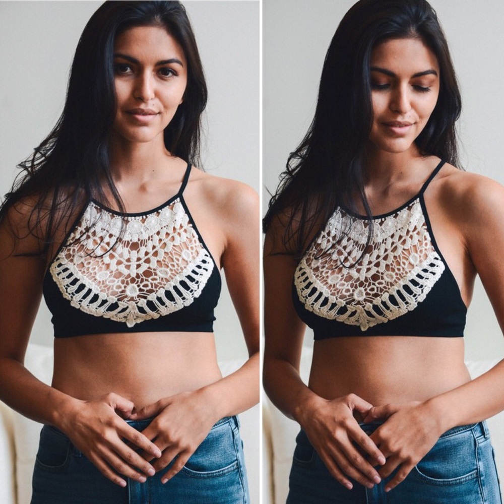 🌟NEW COLOR🌟High Neck Crochet Bralette - Picture 2 of 8